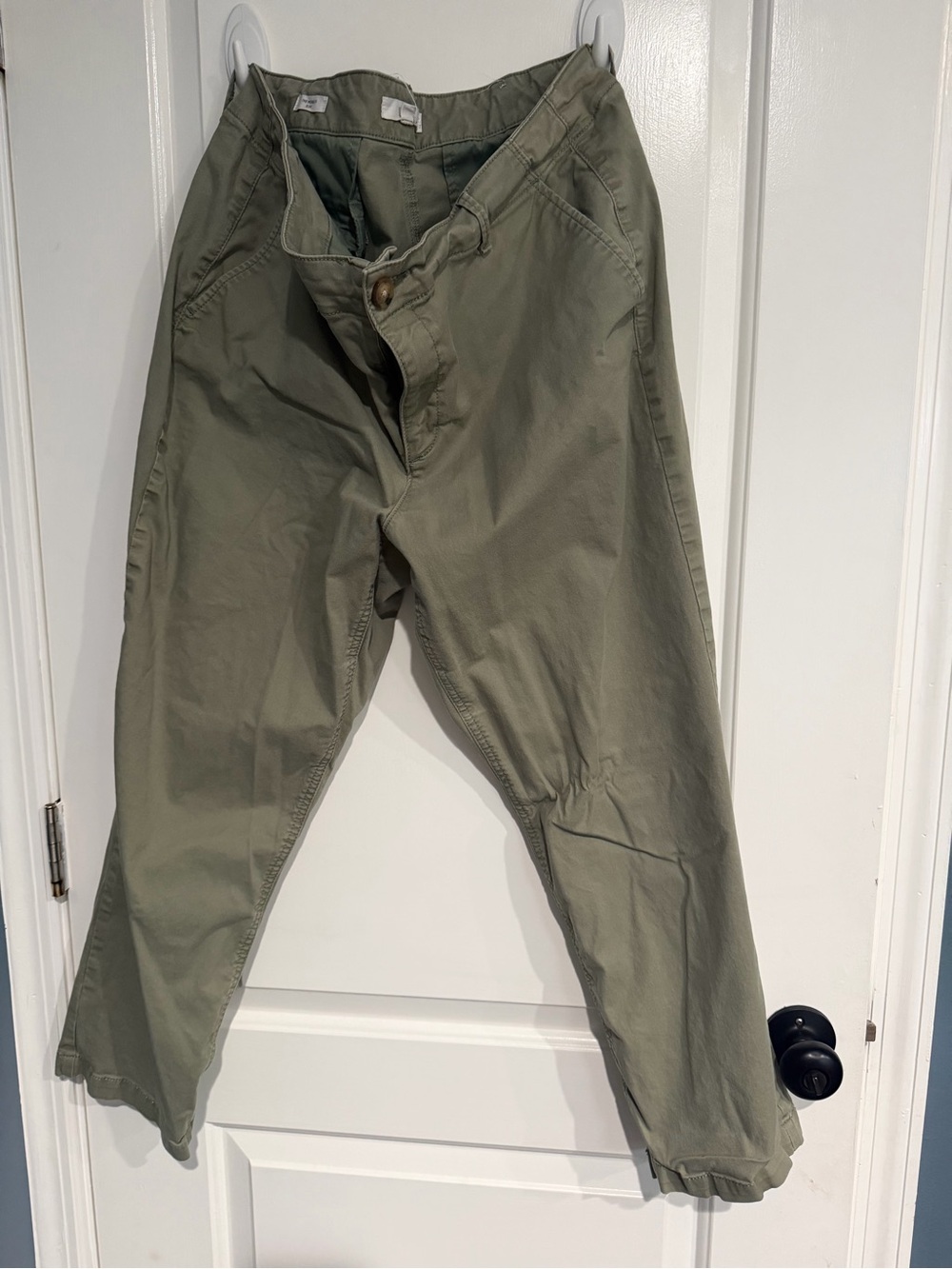 Loft Monroe Chino Pants in olive